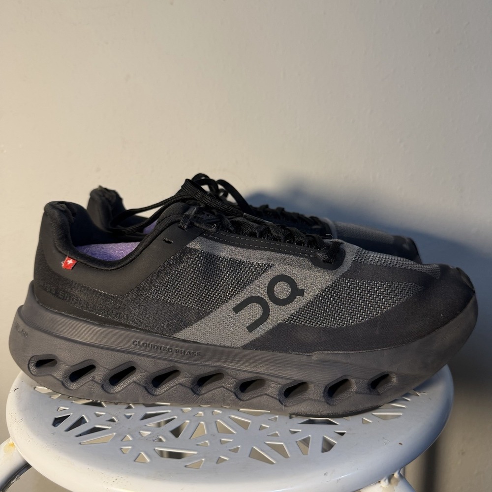 Men's On Cloudsurfer Next, Black/Eclipse, 8.5 Wide US